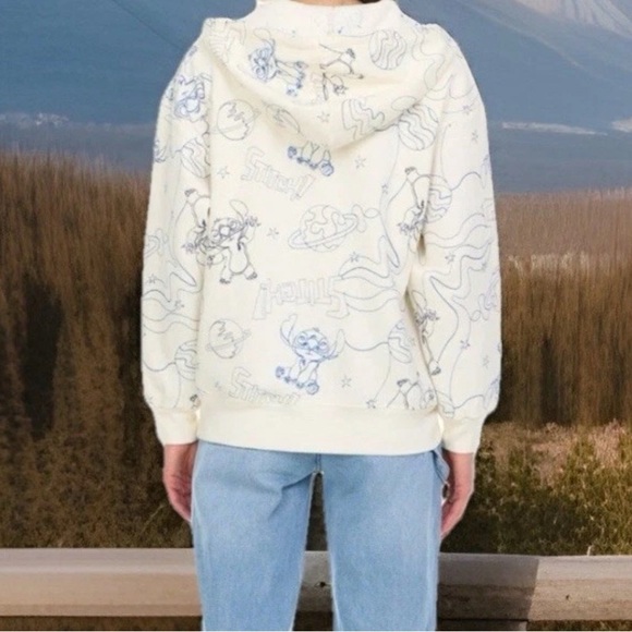 Women’s Disney’s Stitch Cream & Blue Fully Zippered, Hooded Sweatshirt. Size XL - Picture 6 of 7